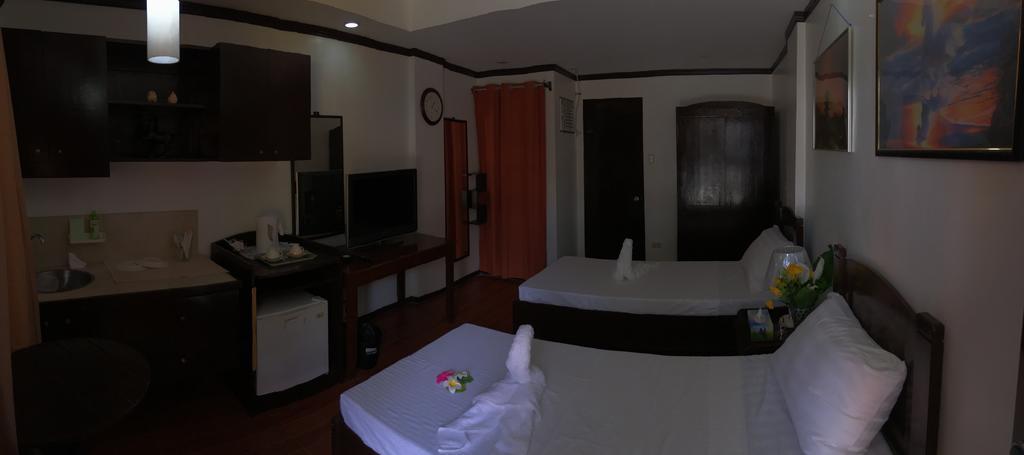 Ranile'S Pension House Cebu Extérieur photo